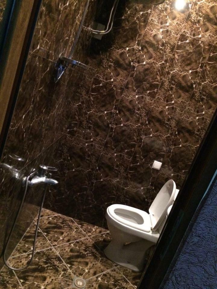 Temuriroom Pʼotʼi エクステリア 写真